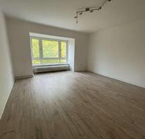 kleine renovierte 3-Zimmer Wohnung mit Badewanne - Salzgitter Ortschaft Südost