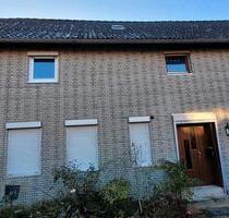 4-Zimmer Wohnung in Greene - 600,00 EUR Kaltmiete, ca.  140,00 m² in Einbeck (PLZ: 37574)