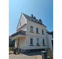 Haus mit 3 Wohnungen in Kamp-Bornhofen - Lahnstein