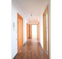 Helles 13 qm Zimmer in 89 qm 3-Wohnung mit Balkon (2 Personen WG) - Sigmaringen