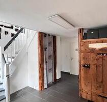 Einfamilienhaus mit großem oder kleinem Grundstück in Büchel - Kindelbrück