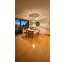 Helle 2,5-Zimmer-Wohnung mit Balkon zur Untermieten - München Au-Haidhausen