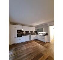 Moderne 3-Zimmer-Wohnung mit Terrasse in Wedel
