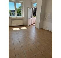 Schöne 2 Zimmer mit Balkon - 500,00 EUR Kaltmiete, ca.  70,00 m² in Mülheim an der Ruhr (PLZ: 45476) Rechtsruhr-Nord