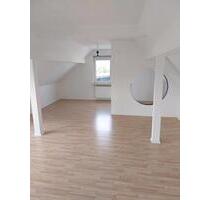 2-Zimmer-Wohnung Hamm, DG, Nähe EVK, Studentenwohnung, zentral