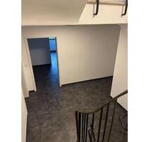 Schöne Wohnung in Bensheim zu vermieten ! - Heppenheim (Bergstraße)