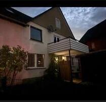 Erdgeschosswohnung, 4 Zimmer, 110 m² mit Garten & Kamin - Hameln