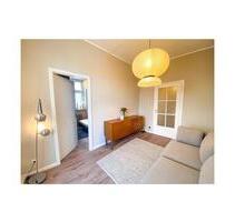 Voll möblierte 2-Zimmer-Wohnung am Frankfurter Tor, Berlin