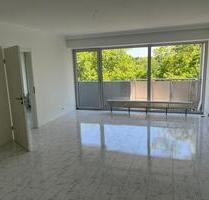Helle 2-Zimmer-Wohnung mit 2 Balkonen in Köln-Neubrück – 70 m²