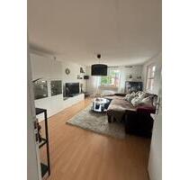 Charmante 100m² Altbauwohnung mit privater Dachterrasse in Dreis- - Mehren