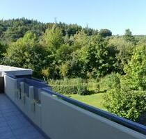Geräumige 4 Zimmer mit Balkon und Garage - zur Zeit wird noch renoviert! - Plüderhausen