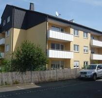 Schöne 3-Zimmer-Wohnung mit Terrasse, Garten u. Balkon, Künzell