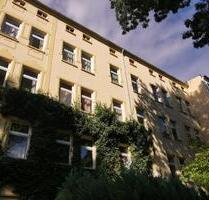 renovierungsbedürftige Wohnung - Arbeit von Ihnen - Freimieten von uns - Magdeburg Leipziger Straße