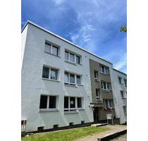 3-Zimmer-Erdgeschoss-Wohnung im Grünen mit Balkon & neuem Laminat! - Wuppertal Gemarkung Langerfeld