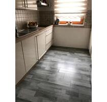 3-Zimmer Wohnung, Terrasse, Stellplatz, EBK ab 15.09. in Buchen - Buchen (Odenwald)