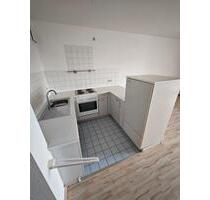 schöne 2-Raum Wohnung mit EBK, Balkon und Stellplatz * sofort frei! - Leipzig Altwest