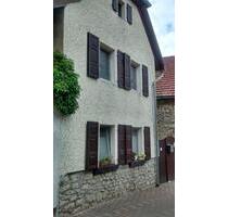 kleines renovierungsbedürftiges Bruchsteinhaus in Flomborn - Bechtolsheim