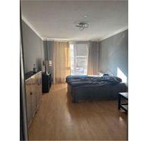 1 Zimmer frei Frauen WG - 600,00 EUR Kaltmiete, ca.  72,00 m² in Berlin (PLZ: 10243) Friedrichshain-Kreuzberg