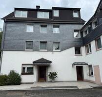 Eiche-Rustikal aus den 80ern, 130 qm Wohnraum mit Charme - Bergisch Gladbach