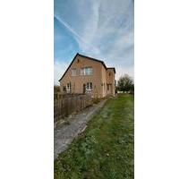 Freistehendes Haus in Wolferstedt mit Ackerfläche - Allstedt