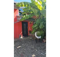 Kleines Freistehndes Haus. - 900,00 EUR Kaltmiete, in Römerberg (PLZ: 67354)