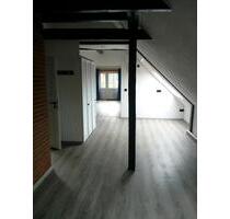 Dachgeschosswohnung - 800,00 EUR Kaltmiete, in Gelting (PLZ: 24395)