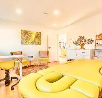 Praxisraum plus Wartezimmer - 400,00 EUR Kaltmiete, in Mainz (PLZ: 55124) Gonsenheim