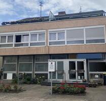 Gebäude mit Büro- und Wohnfläche in bester Lage - Mülheim Kärlich - Mülheim-Kärlich