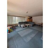 Große 4,5 Zimmer Wohnung - 1.100,00 EUR Kaltmiete, ca.  140,00 m² in Worpswede (PLZ: 27726)