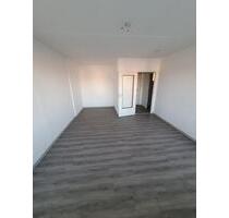 Wunderschöne 1 ZW inkl. EBK und Balkon in Erlangen - Kriegenbrunn