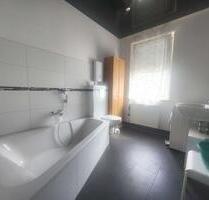 **Charmante möblierte Zweizimmerwohnung in Krefeld – Ideal für Paare oder Singles!**
