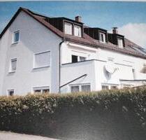 EG Wohnung der Doppelhaushälfte, Wintergarten, Garten, Garage - Nürnberg Schnepfenreuth
