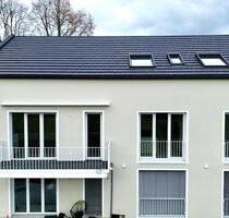 Erstbezug nach Kernsanierung: 4,5 ZW mit gehobener Ausstattung - Stuttgart Stuttgart-Nord