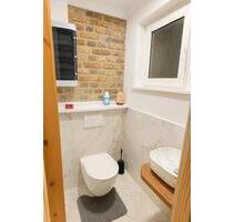 Modern & stilvoll: Sanierte - 1.000,00 EUR Kaltmiete, in Hamm (Sieg) (PLZ: 57577)