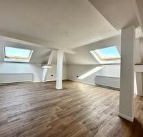 Über den Dächern der Südstadt: 4 Zimmer Wohnung mit Einbauküche! - Wilhelmshaven