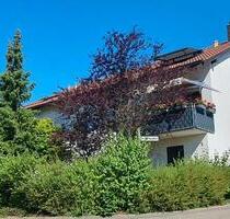 Helle, ruhige 2,5 Zimmer DG-Wohnung in Beilstein, provisionsfrei