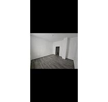 Charmante 1-Zimmer-EG-Wohnung mit kleinem Innenhof - Wuppertal Brill