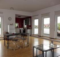 Saarbrücken - Moderne offene Wohnung mit 2 Balkonen