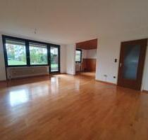 3,5-Zimmer Wohnung mit Terrasse in Puchheim, S-Bahn-Nähe