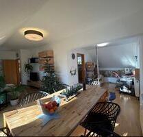 3 Zimmer Dachgeschosswohnung *ruhige Lage* Sulz-Holzhausen - Sulz am Neckar