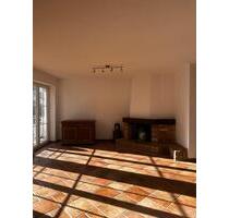 Stilvolle 3,5 Zimmer Wohnung mit mediterranem Flair in Siegsdorf