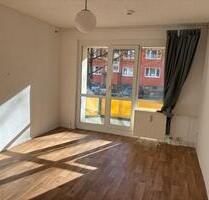 @ Direkt am Campus: Eure 3‑Zimmer‑Wohlfühlwohnung mit Balkon @ - Bernburg (Saale)