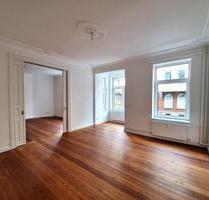 Echtes Altbauflair – Stilvolle 3 Zimmer- Wohnung – Citynah - Flensburg Altstadt