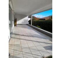 2-Zimmer-Wohnung mit Terrasse & 2 Stellplätzen inklusiv - Usingen