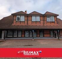 Zentrale Ladenfläche mit Parkplätzen in schönem Fachwerk - Rotenburg (Wümme)