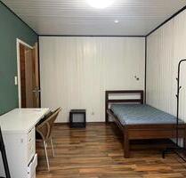 Erlangen ein WG Zimmer, Anmeldung möglich,ab sofort umziehen