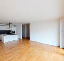Moderne 3-Zimmer-Wohnung mit 2 Bädern und Balkon - Frankfurt am Main Sachsenhausen