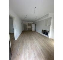 Erstbezug nach Kernsanierung-3-Zimmer Wohnung mit Fußbodenheizung - Ostfildern