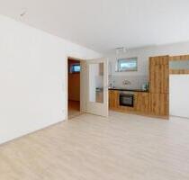 Gepflegte 1 Zimmer Souterrain-Apartment inkl. EBK und Duschbadezimmer ** PLUS GARTENFLÄCHE und Nebengebäude - Weiden in der Oberpfalz