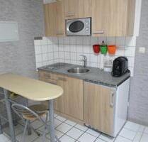 Neubau Apartement, 22 qm, mit 10 qm Terrasse überdacht.... - Jülich